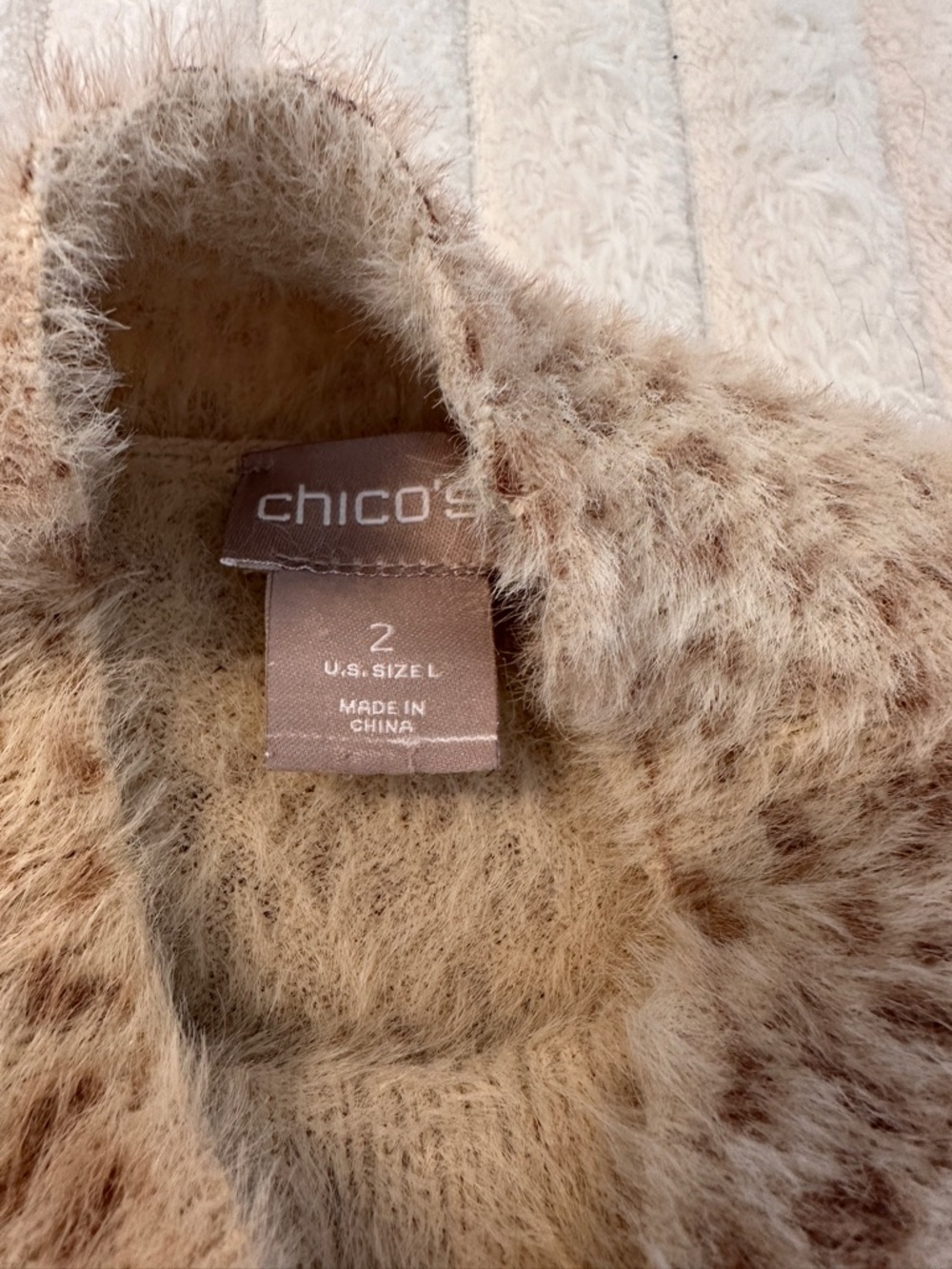 Chico's Fuzzy Mock Neck Leopard Print  Tunic Sweater in Camel Size 2 - Picture 2 of 6